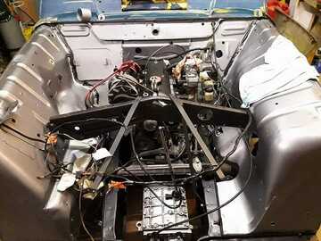 Préparation de la Peugeot 208 RC4 